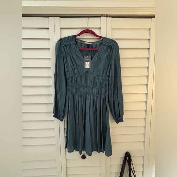 Universal Threads Dress - Picture 1 of 3